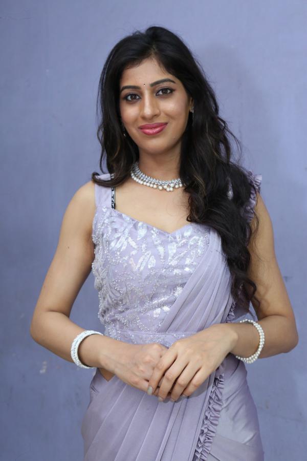 naziya-stills-10.jpg