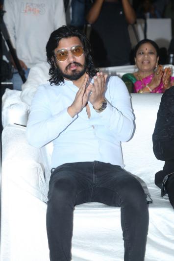 nikhil-stills-2-10.jpg