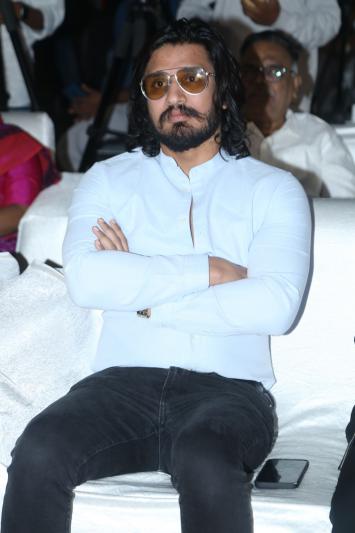 nikhil-stills-2-2.jpg