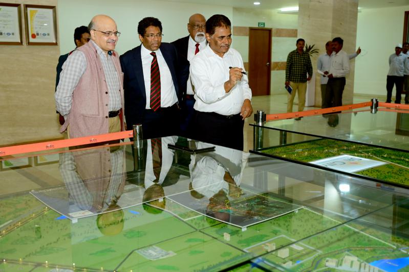 niti-aayog-ceo-bvr-subrahmanyam-visits-sri-city-2.jpg