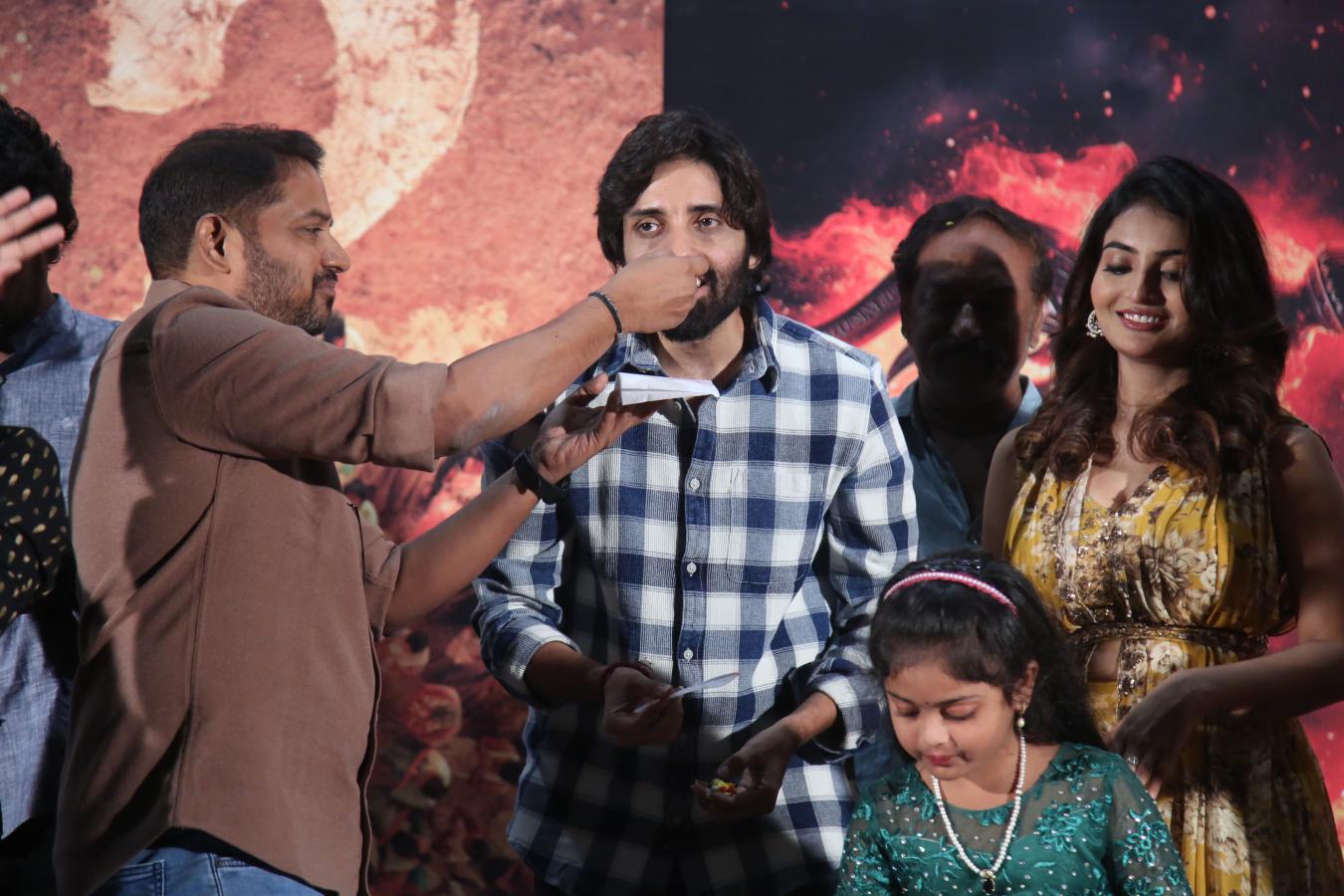 pottel-movie-success-meet-11.jpg
