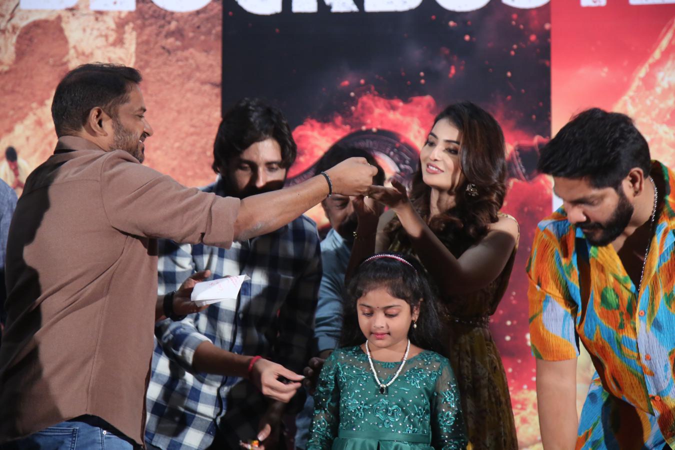 pottel-movie-success-meet-14.jpg