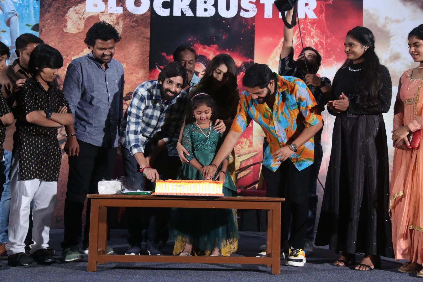 pottel-movie-success-meet-3.jpg