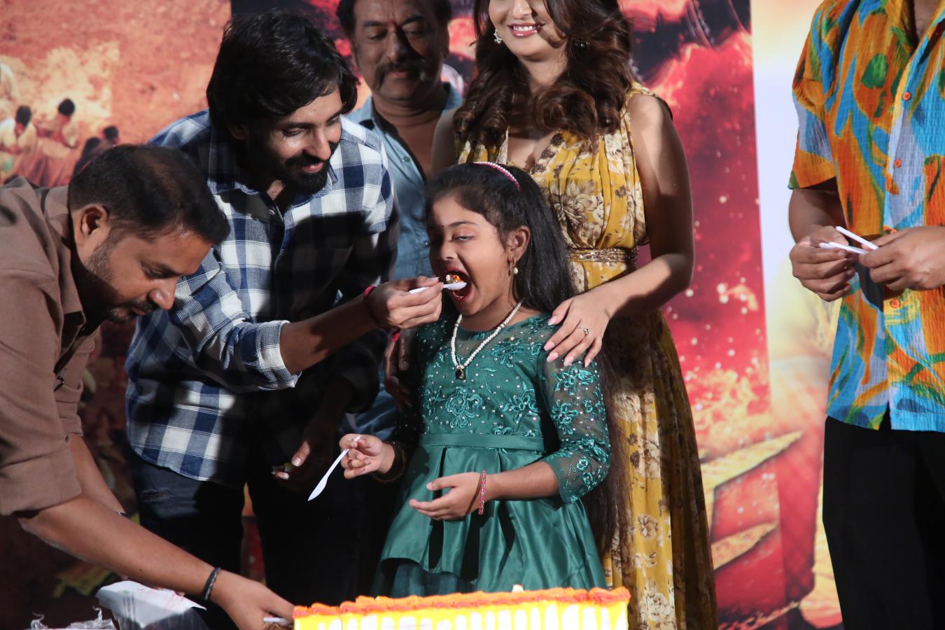 pottel-movie-success-meet-9.jpg