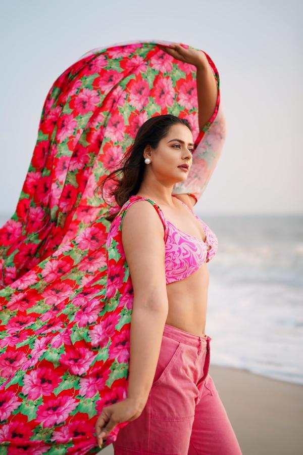 prachi-tehlan-stills-9.jpg