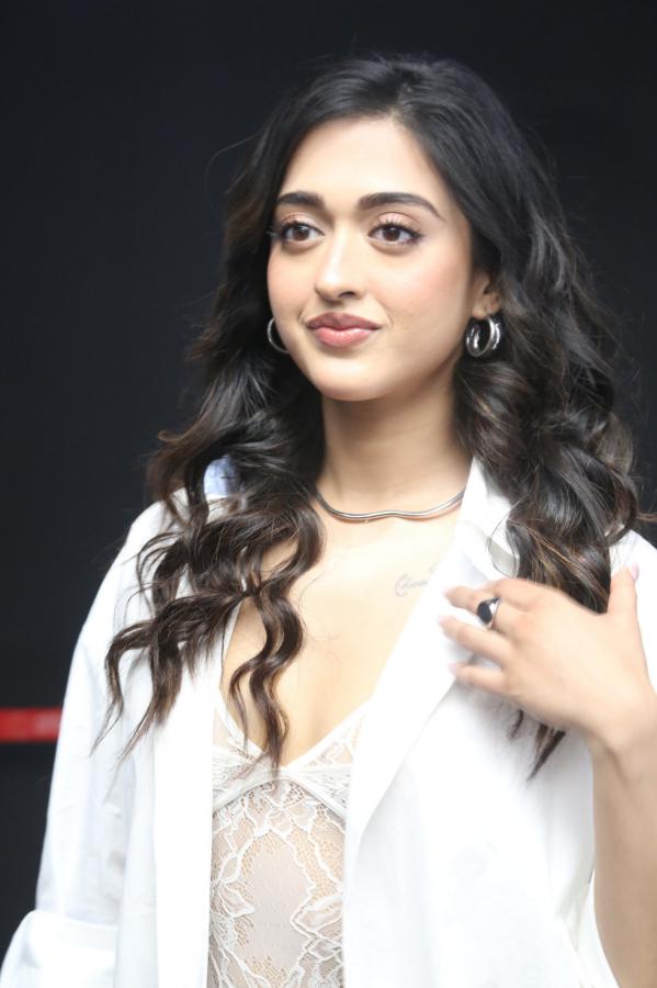 preesha-stills-13.jpg