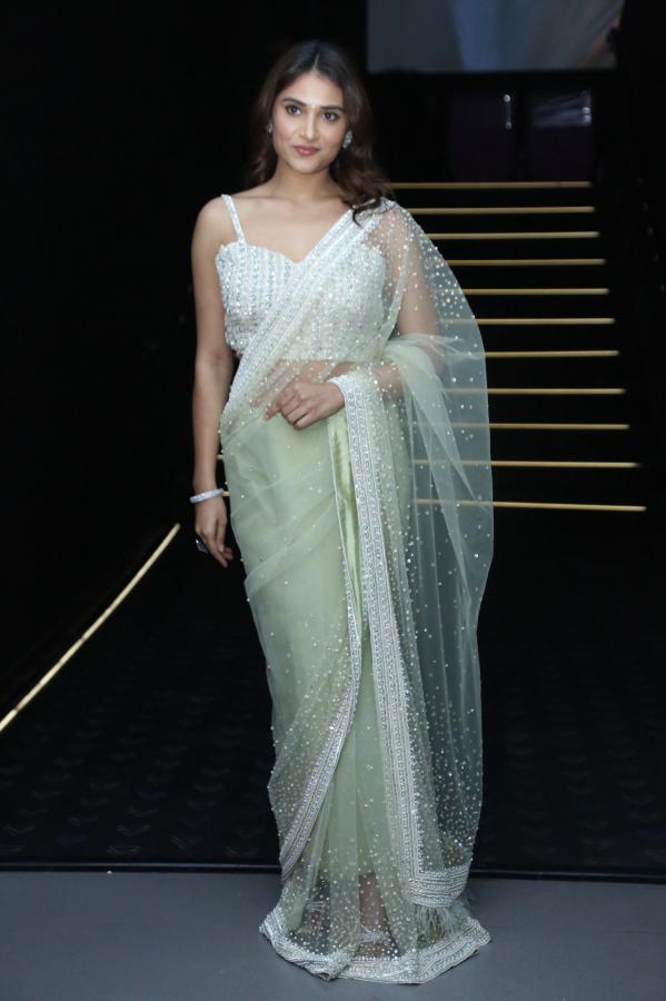 prisha-rajesh-singh-stills-11.jpg