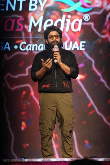 pushpa-2-promotions-in-kerala-7.jpg