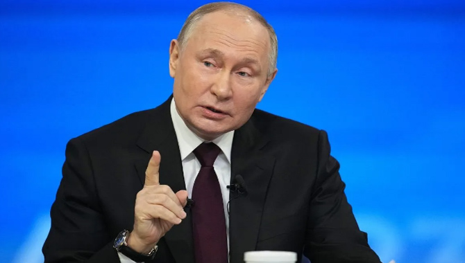Putin Warns Europe Over Nato Troop Deployment In Ukraine