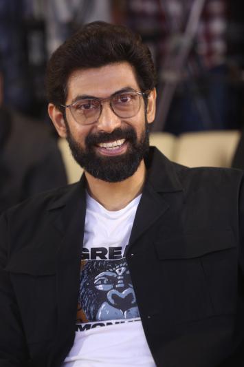 rana-stills-7-14.jpg