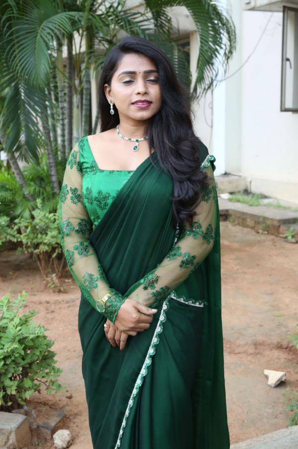 risitha-stills-3.jpg