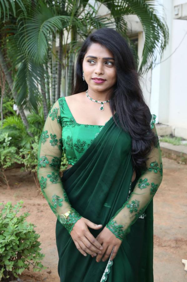 risitha-stills-4.jpg