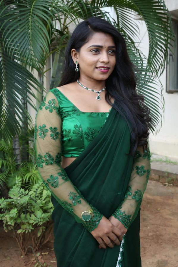 risitha-stills-7.jpg