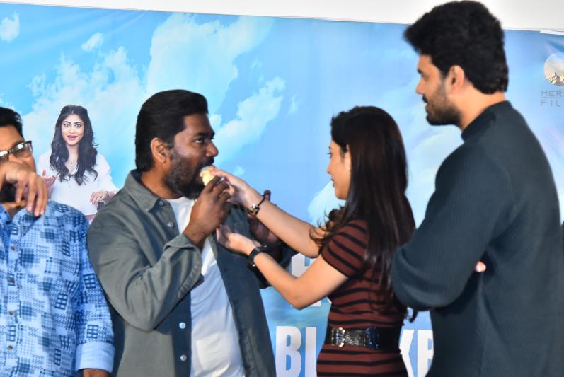 roti-kapada-romance-movie-success-meet-8.jpg