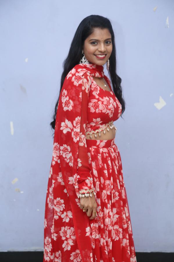 sai-chandhana-stills-22.jpg