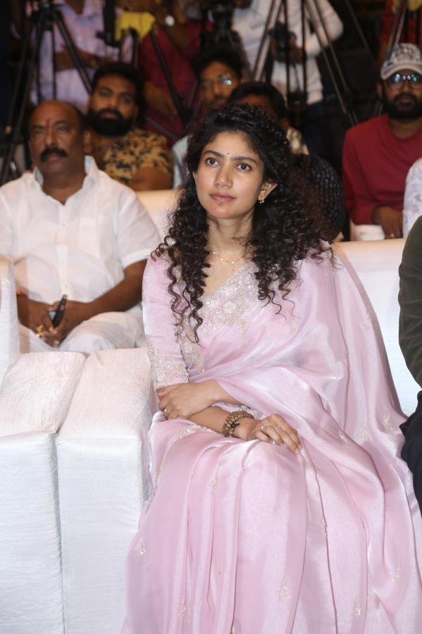 sai-pallavi-stills-2-6.jpg