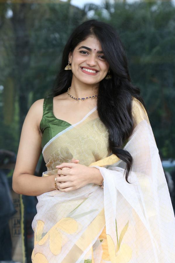 sangeetha-stills-2-2.jpg