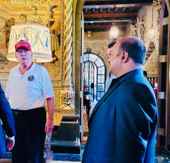 satish-vemana-with-donald-trump-2.jpg