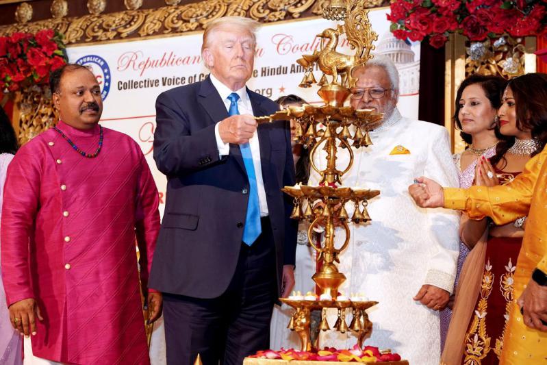 satish-vemana-with-donald-trump-3.jpg