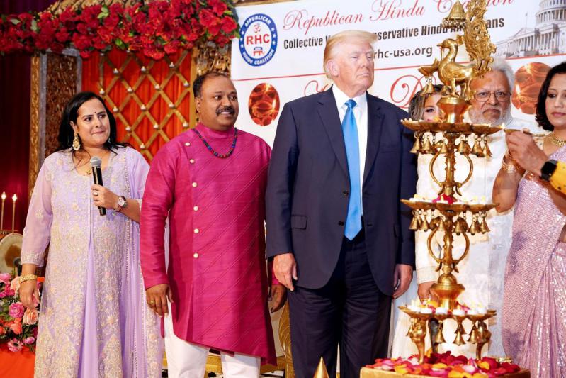 satish-vemana-with-donald-trump-4.jpg