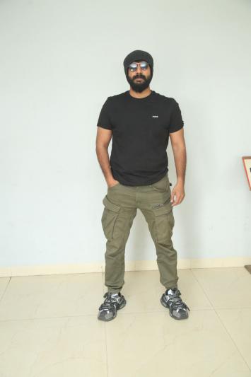 satyadev-stills-6-3.jpg