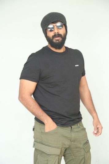satyadev-stills-6-7.jpg