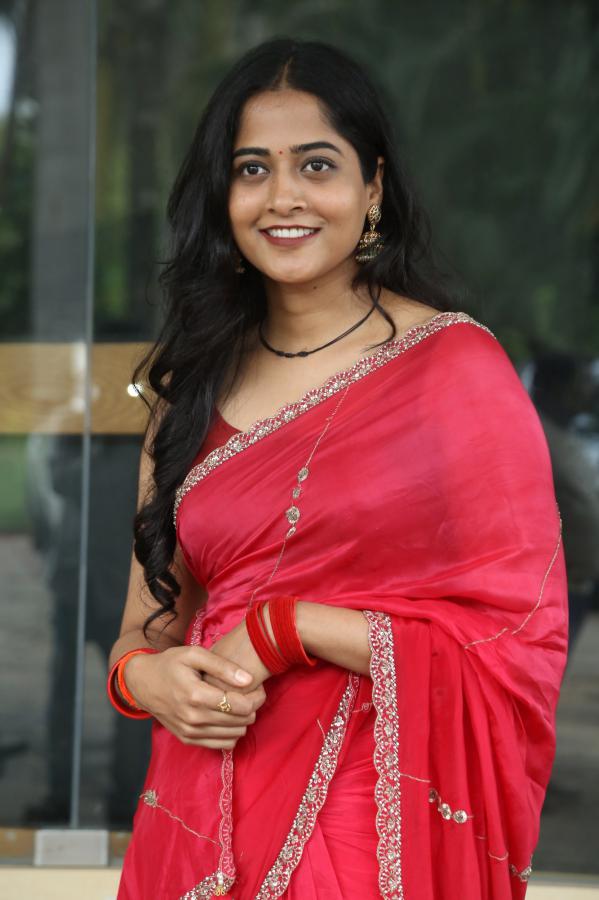 shavani-stills-2.jpg