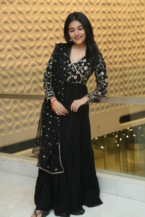 shreya-rani-reddy-stills-2.jpg