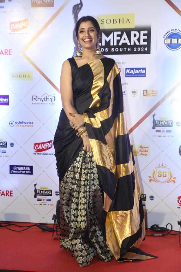 shyamala-at-filmfare-awards-17.jpg