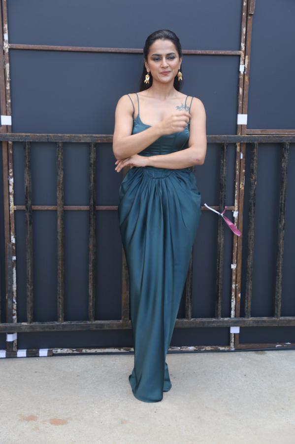 sreddha-srinath-stills-2.jpg