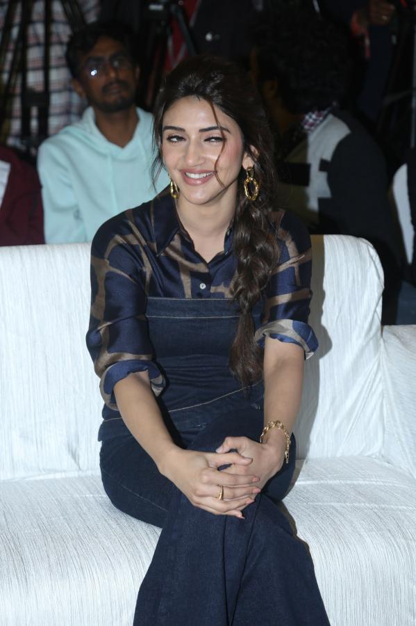 sree-leela-stills-9-13.jpg