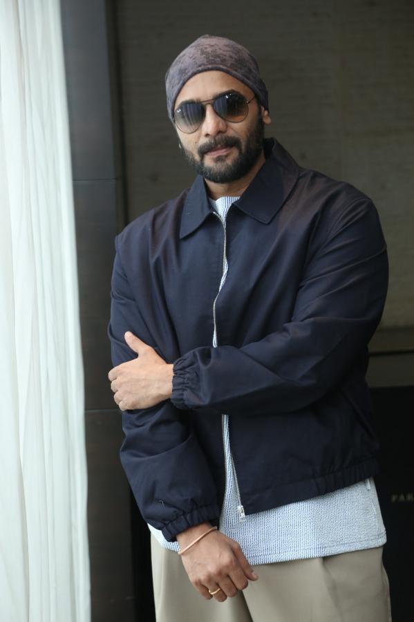 sri-murali-stills-2.jpg