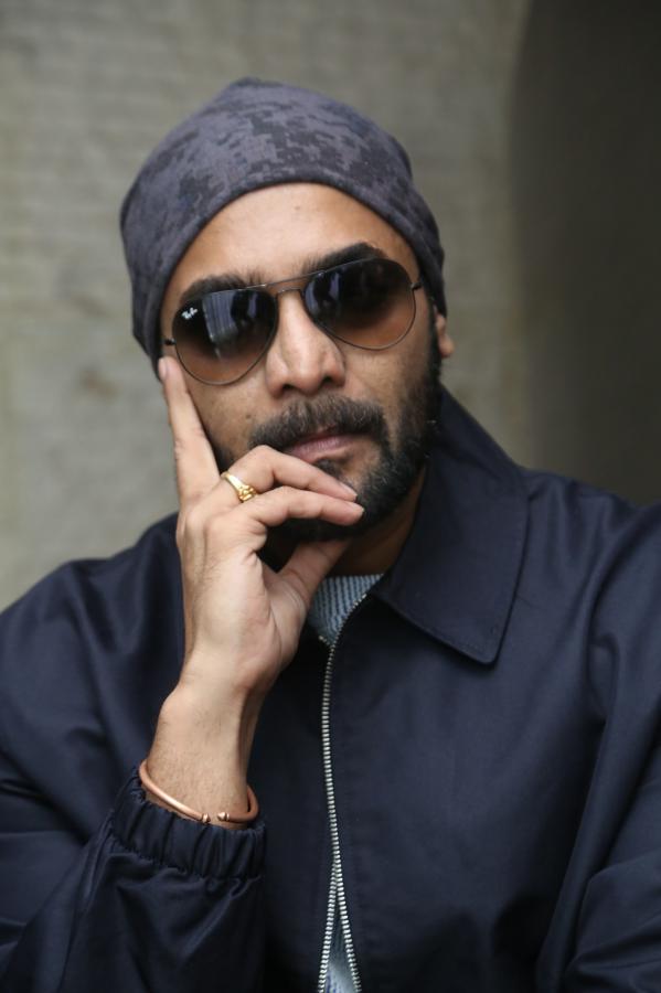 sri-murali-stills-6.jpg