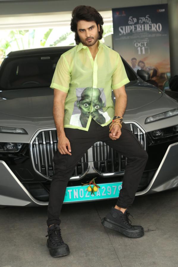 sudheer-babu-stills-6-19.jpg