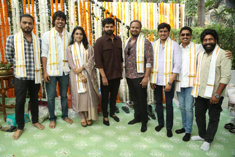 sumanth-prabhas-new-movie-opening-6.jpg