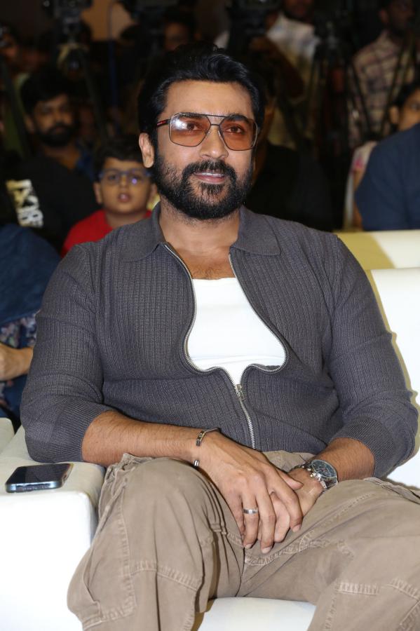 suriya-stills-2-10.jpg