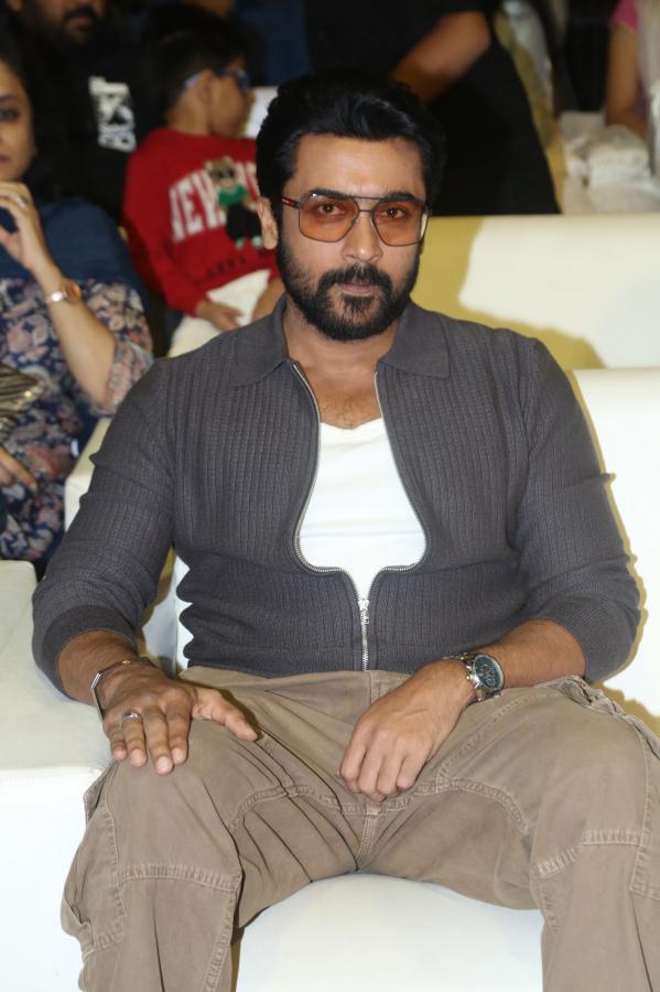 suriya-stills-2-5.jpg