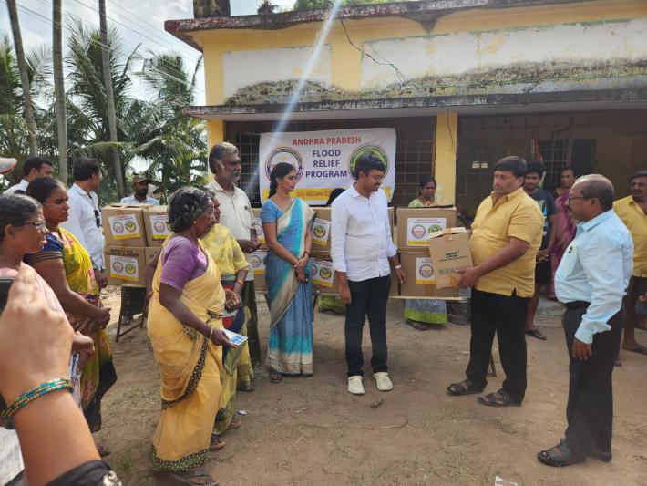 tana-foundation-distribution-of-essential-goods-13-sept-2024-4.jpg