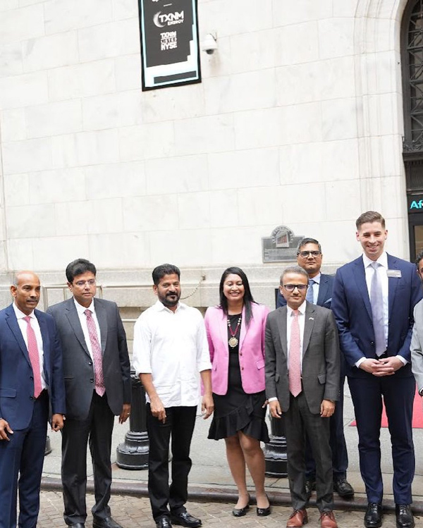 team-revanth-reddy-visits-new-york-stock-exchange-5.jpg