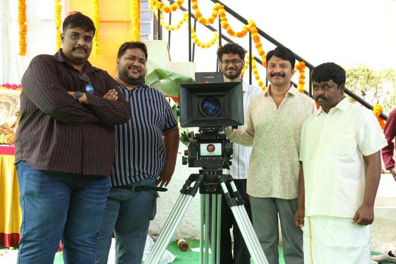 teliyadhu-gurthuledhu-marchipoya-movie-launch-2.jpg