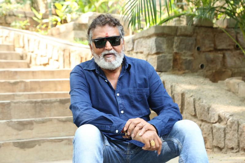 teliyadhu-gurthuledhu-marchipoya-movie-launch-4.jpg