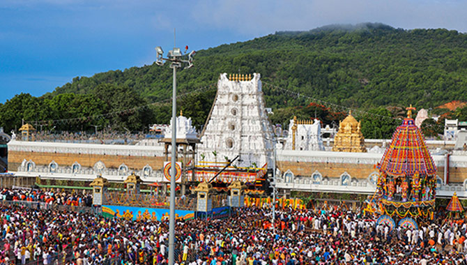 AP Temples Aadhar: ఏపీలో దేవుళ్లకు ఆధార్ అవసరమా? కొత్త చిక్కుల్లో ఆలయ భూములు..
