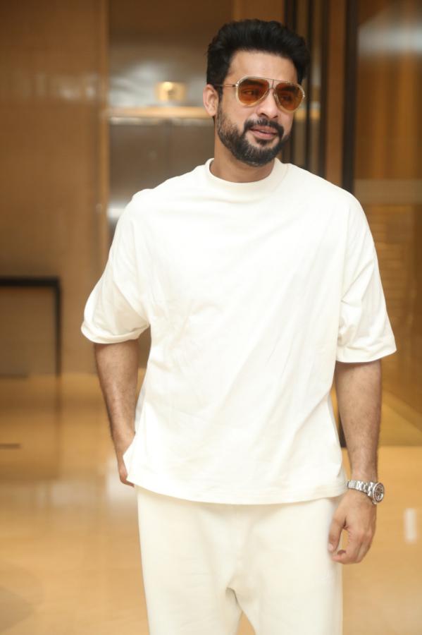 tonivo-thomas-interview-18.jpg