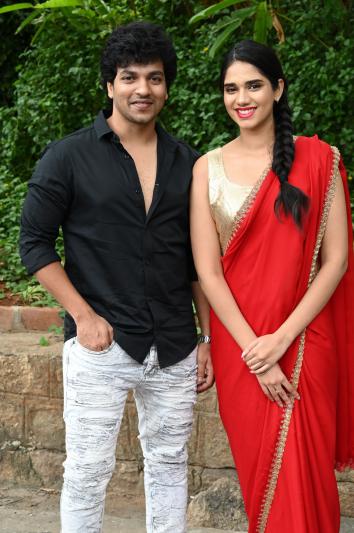 usha-parinayam-movie-success-meet-3.jpg