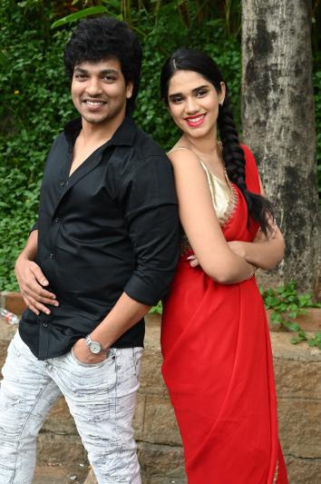 usha-parinayam-movie-success-meet-7.jpg