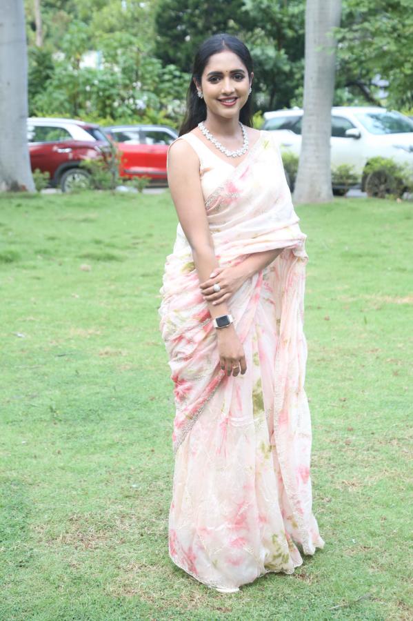 Vaishali Raj Stills