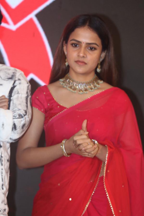 vaishnavi-chaitanya-stills-10-10.jpg