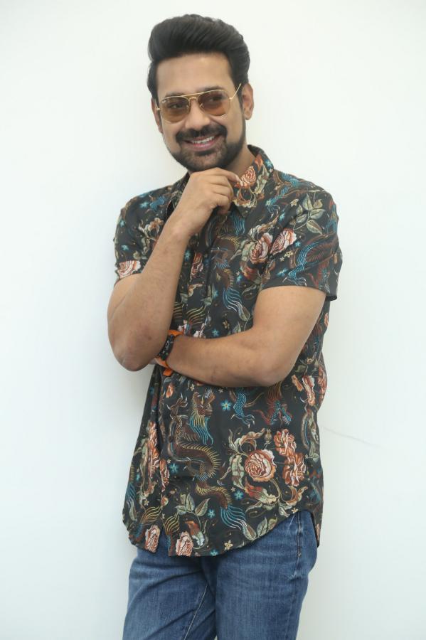 varun-sandesh-stills-2-12.jpg