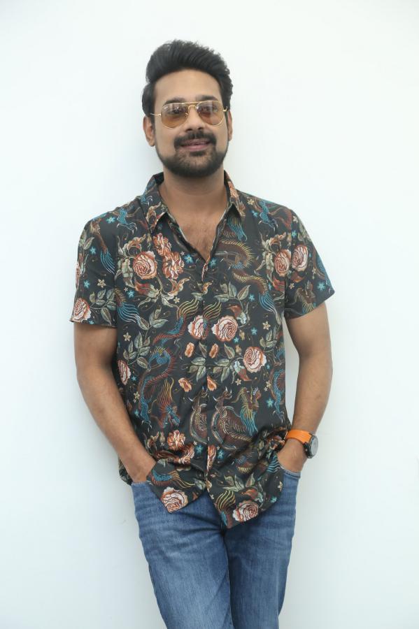 varun-sandesh-stills-2-2.jpg