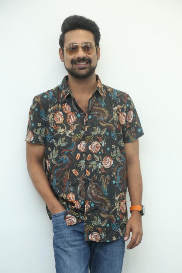 varun-sandesh-stills-2-9.jpg